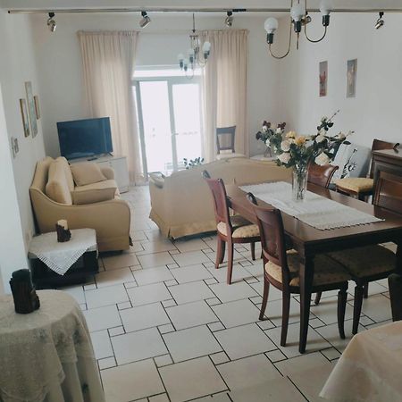 Sunny Central New Classic House Ираклион Экстерьер фото